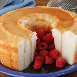 Sponge Cake with Raspberries Food Picture