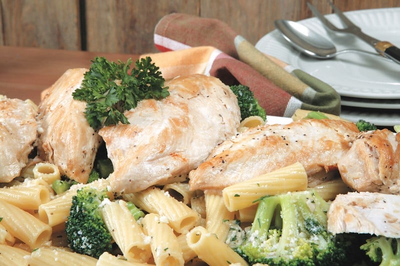 Chicken Broccoli and Pasta Food Picture