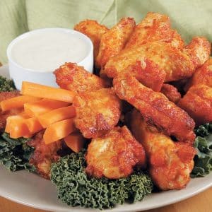 Buffalo Wing Plate with Carrots Food Picture