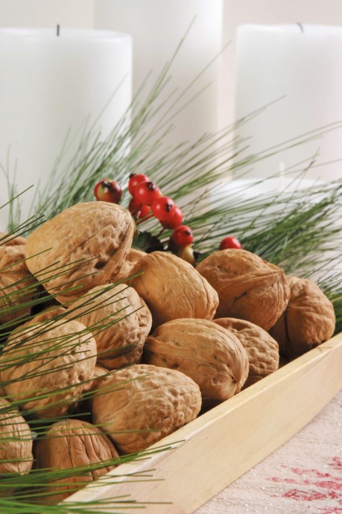 Christmas Walnut Center Piece Food Picture