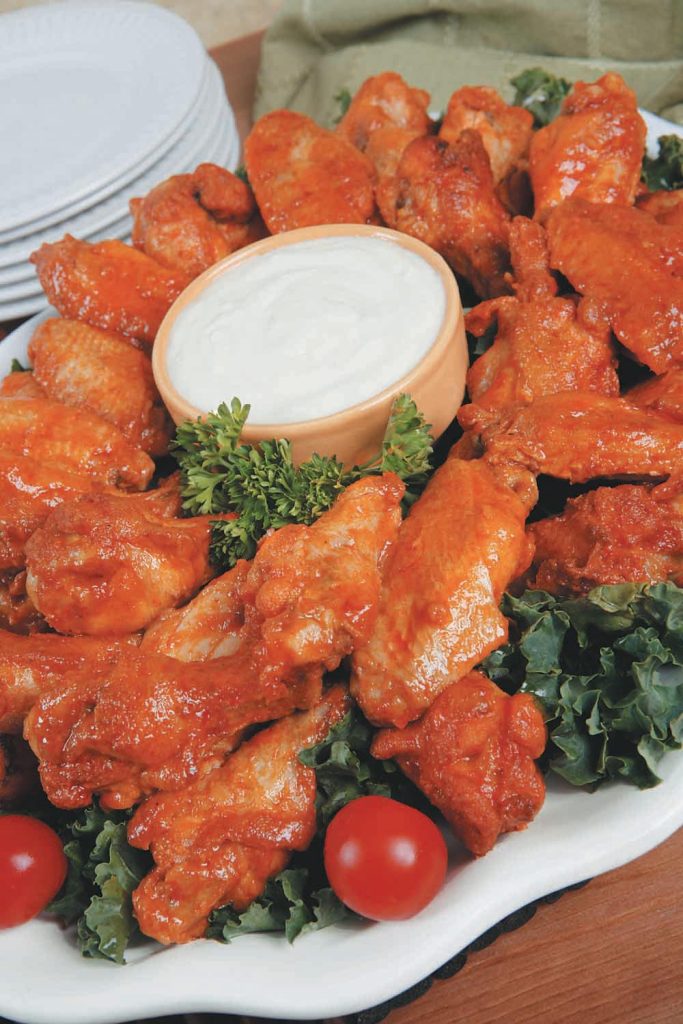 Hot Wings with Ranch Food Picture