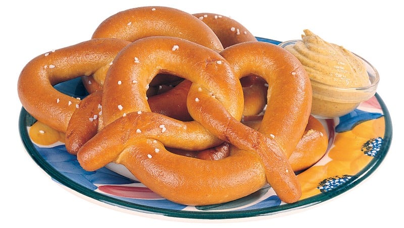 Pretzel and Mustard Food Picture