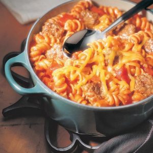 Taco Beef Macaroni in Pot Food Picture