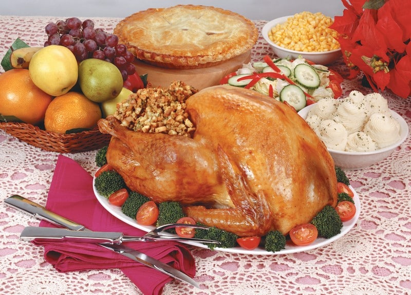 Turkey Dinner with Pie Food Picture